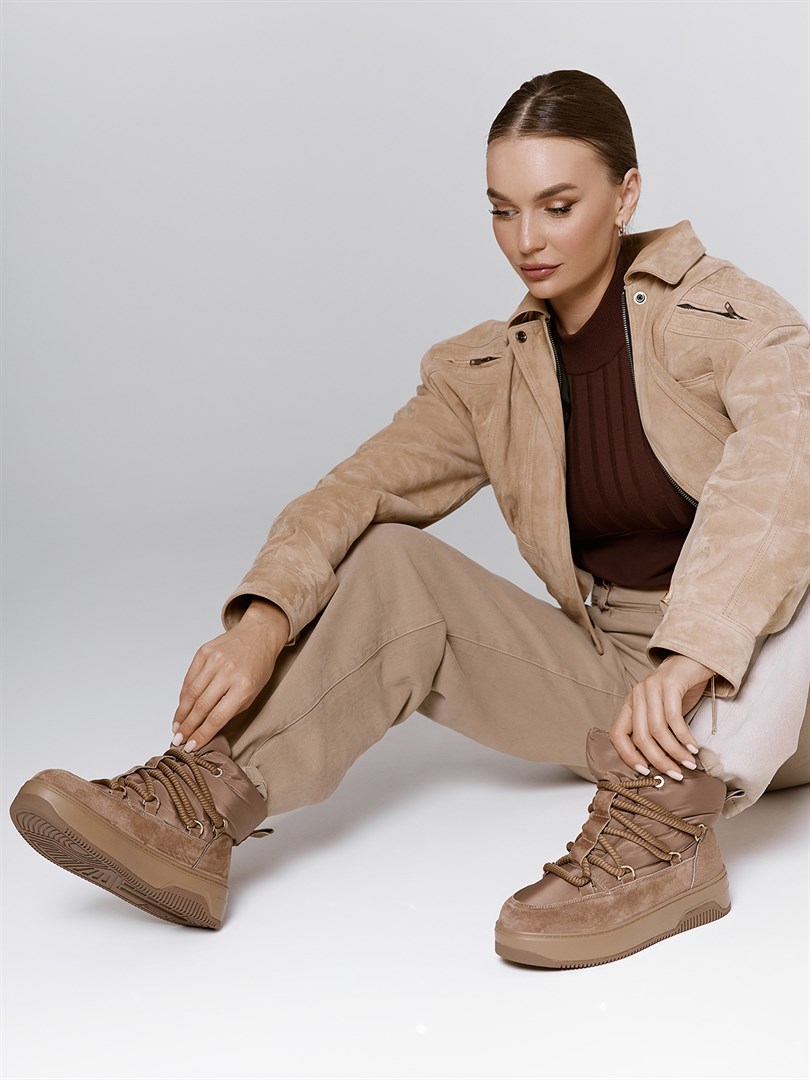 Женские дутики бежевого цвета - фото 47240