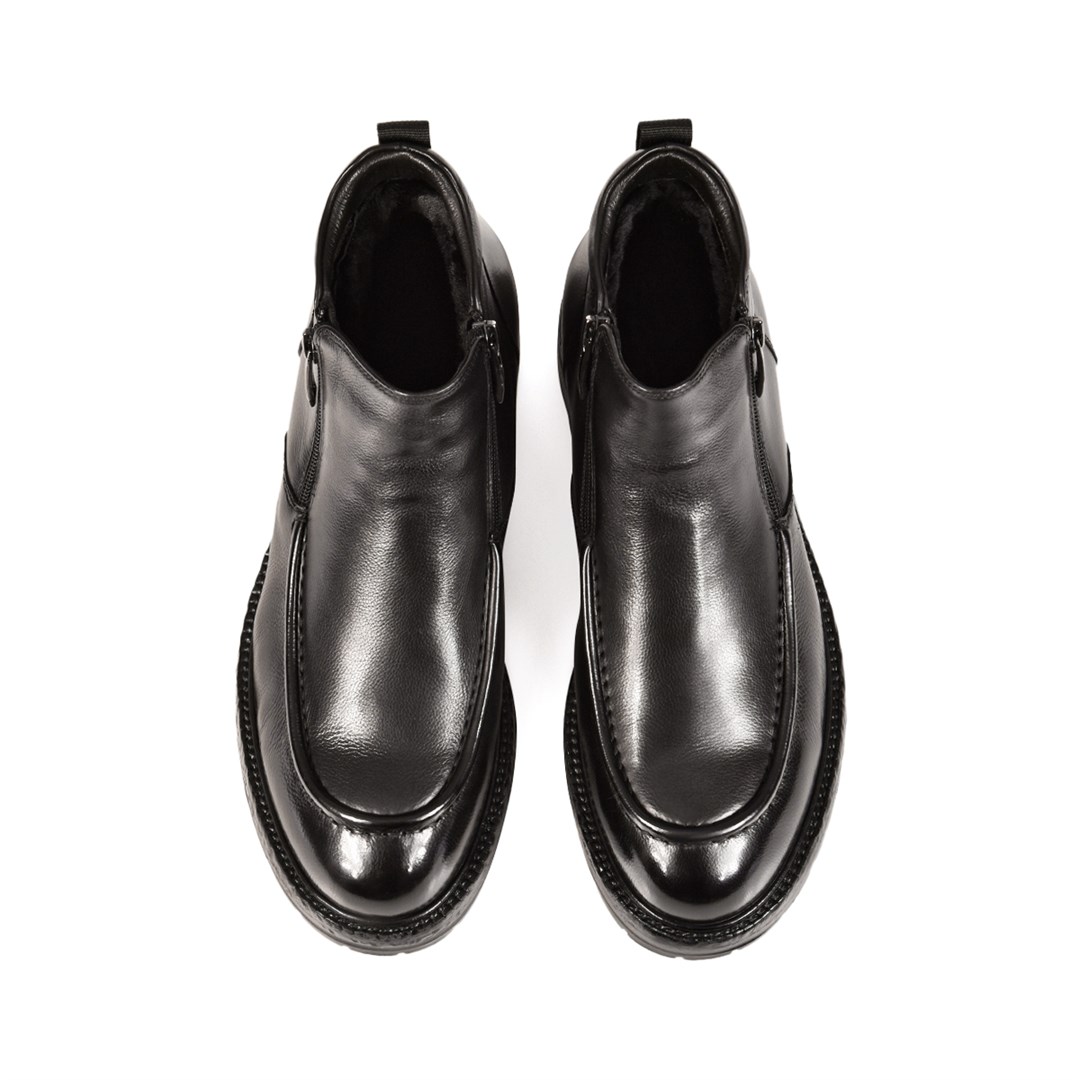 Мужские зимние ботинки черного цвета - фото 48401