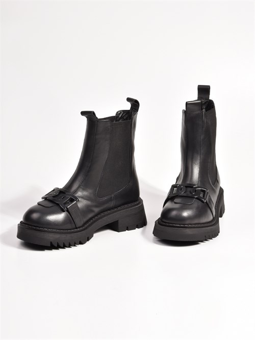 Зимние ботинки челси черного цвета - фото 13206
