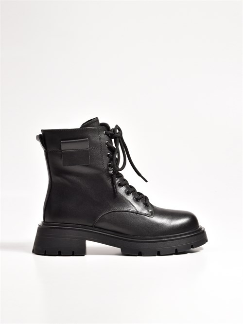 Женские ботинки черного цвета на шнуровке Chewhite - фото 13325
