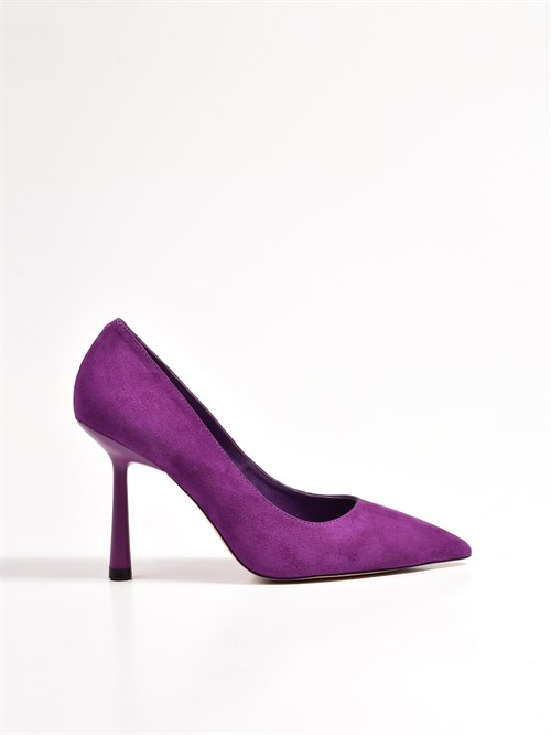 Туфли из натуральной замши фиолетового цвета