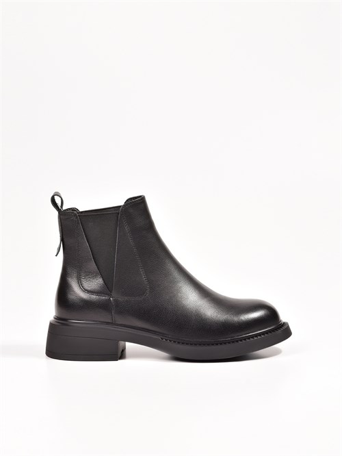 Женские ботинки-челси черного цвета с округлым мысом - фото 19360