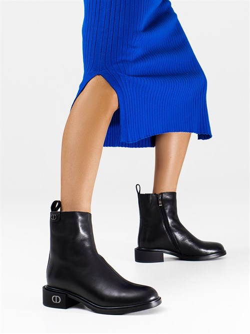 Ботинки женские зимние классические кожаные без шнурков Chewhite