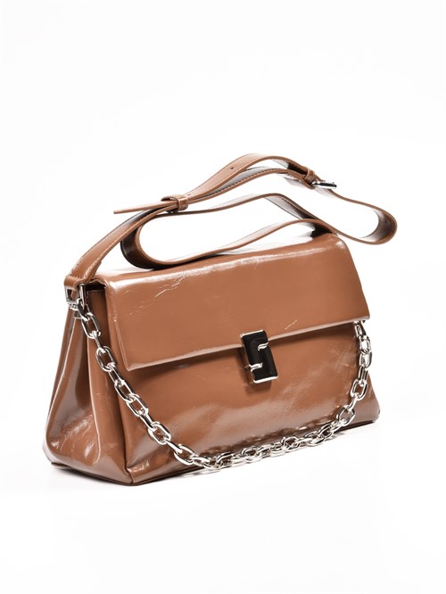 Женская сумка-багет из коричневой лакированной кожи Chewhite