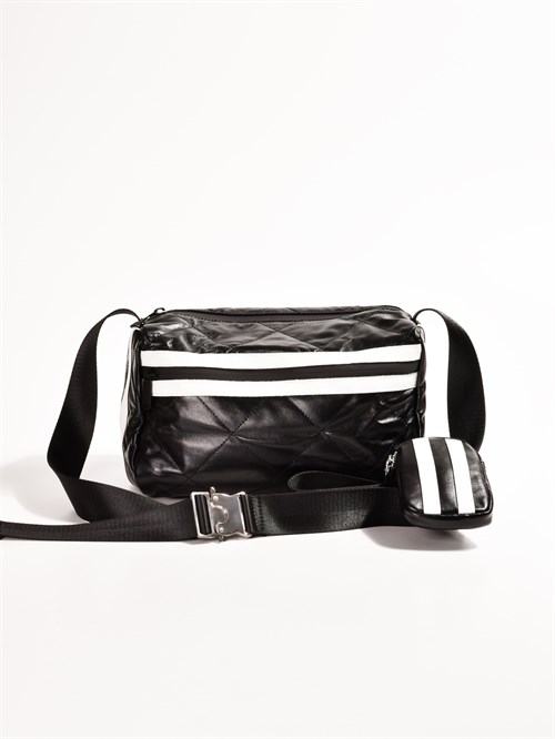 Женская сумка из натуральной черной кожи Chewhite - фото 24411