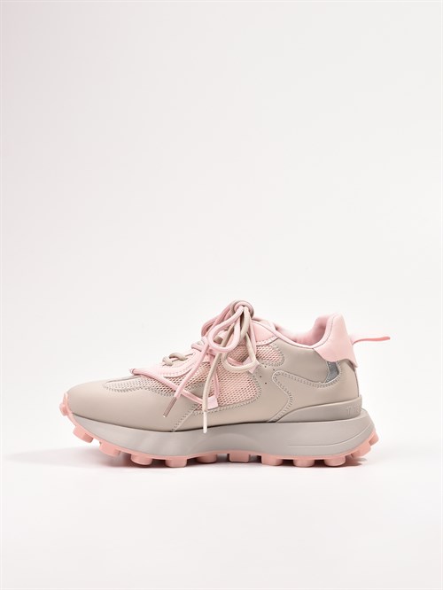 Женские кроссовки светло-розового цвета Chewhite