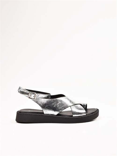 Женские сандалии серебряного цвета Chewhite - фото 26332