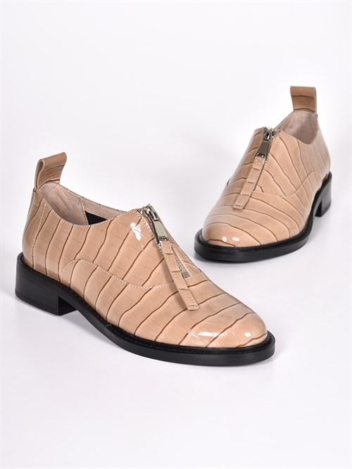 Стильные туфли из натуральной лаковой кожи с молнией спереди