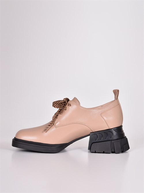 Туфли из натуральной кожи в коричневом цвете с шнуровкой
