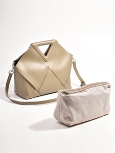 Объемная сумка-шоппер из натуральной гладкой кожи цвета хаки - фото 10969