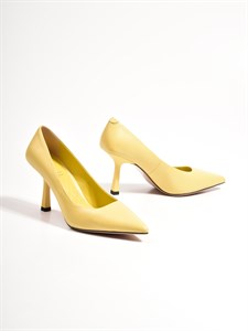 Туфли-лодочки Chewhite с квадратной пяткой желтого цвета - фото 14120