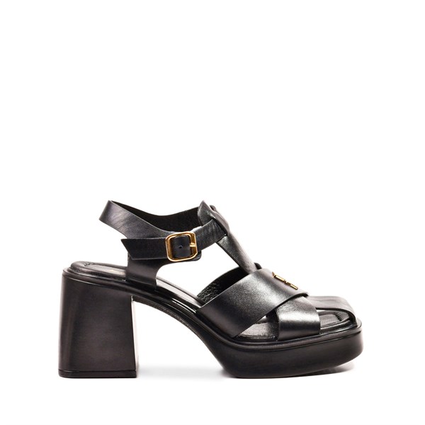 {{photo.Alt || photo.Description || 'Женские закрытые босоножки на платформе Chewhite'}}