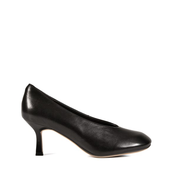 {{photo.Alt || photo.Description || 'Женские черные туфли Chewhite'}}