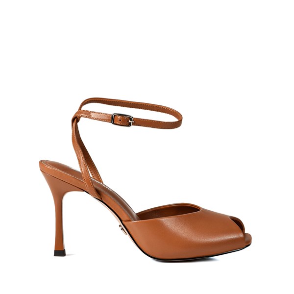 {{photo.Alt || photo.Description || 'Женские светло-коричневые босоножки Chewhite'}}