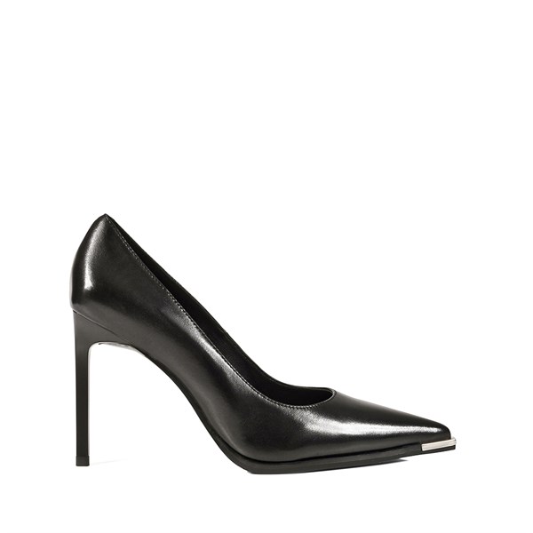 {{photo.Alt || photo.Description || 'Женские черные туфли-лодочки Chewhite'}}