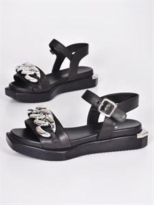 Кожаные сандали чёрного цвета с авангардной фурнитурой - фото 6034