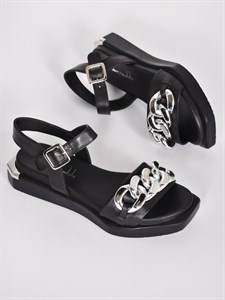 Кожаные сандали чёрного цвета с авангардной фурнитурой - фото 6039