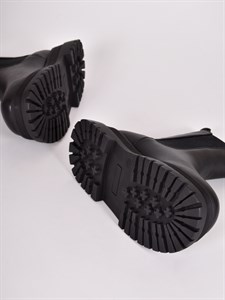 Высокие ботинки в стиле челси с эластичными вставками по бокам и удобными петлями - фото 7018