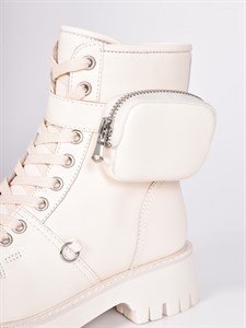 Ботинки  белого цвета из натуральной гладкой кожи с  шнуровкой в тон и съемными сумочками - фото 7383