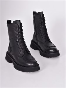 Черные ботинки с высокой шнуровкой - фото 8888