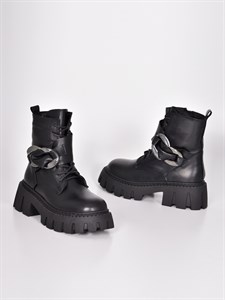 Ботинки из натуральной кожи чёрного цвета с серебристой фурнитурой - фото 9054