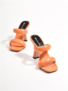 Сабо на каблуке из натуральной мягкой кожи в оранжевом цвете - фото 9509