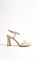 Босоножки бежевого цвета на скульптурном каблуке Chewhite - фото 16369