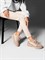 Женские демисезонные кроссовки бежевого цвета Chewhite - фото 23658