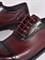 Кожаные туфли бордового оттенка на шнуровке - фото 5804