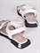 Кожаные сандалии молочного цвета из натуральной кожи с декорированной серебристой фурнитурой - фото 6316